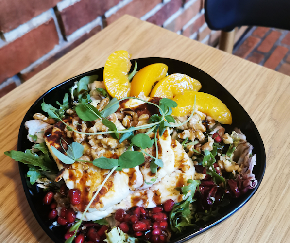 Comentarii opinii despre Suntti Kåren Bar & Grill