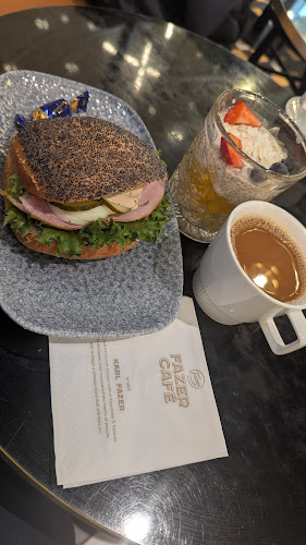 Opinii despre Fazer Café Kamppi în Helsinki - Ravintola-ala