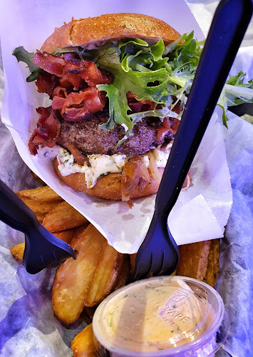 Naughty Brgr Sello - Ravintola-ala