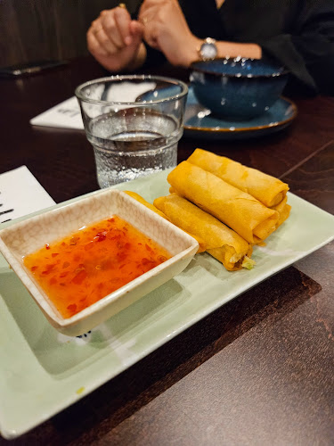 Comentarii opinii despre Mei Lin Sichuan & Vegetarian Restaurant