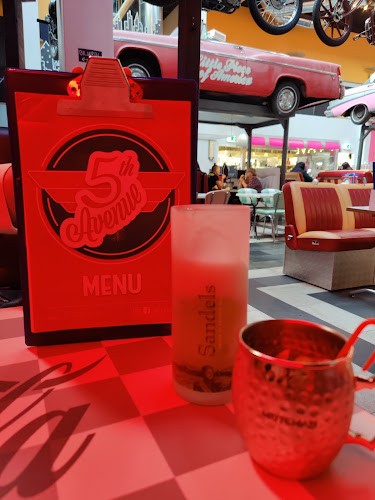 Comentarii opinii despre Fifth Avenue