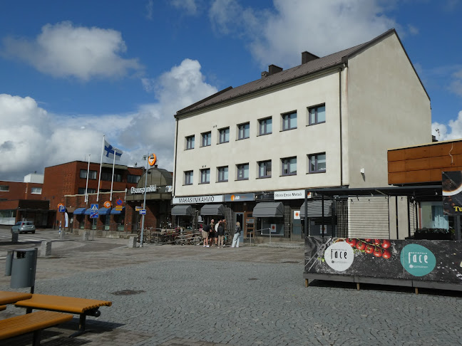 Kahvila Iloinen Leipuri Ky (Makasiinikahvio) - Kankaanpää