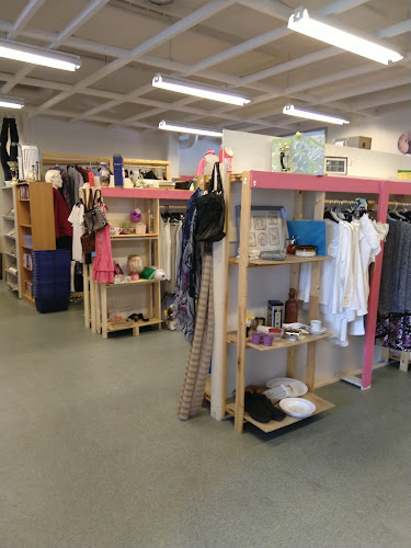 Pinkki Taivas Putiikki Kirpputori - Kuusamo