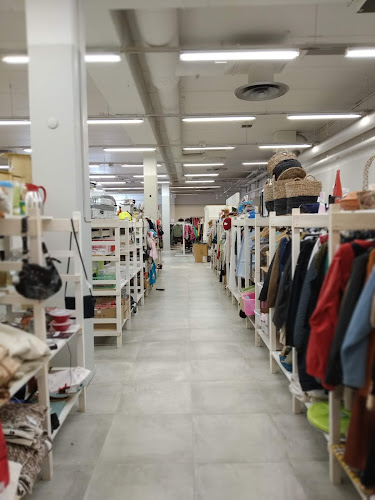 Comentarii opinii despre Tacci Second Hand verkkokauppa & kirpputori