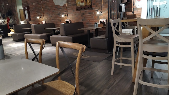 Comments and reviews of Pizzeria Capero