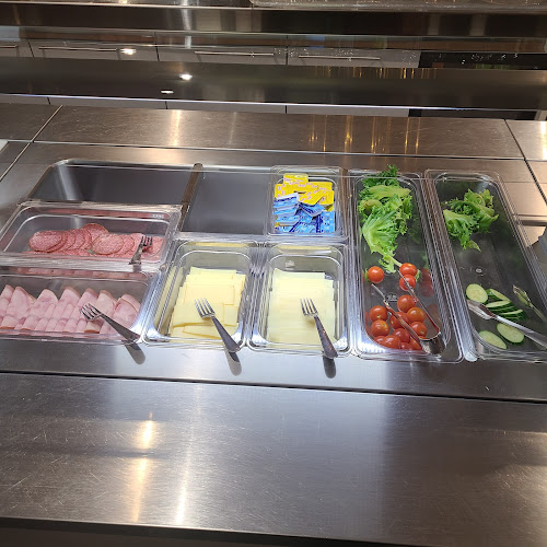 Alvari Food & Drink - Ravintola-ala