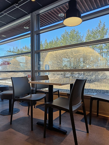 Hesburger Helsinki Pukinmäki - Ravintola-ala