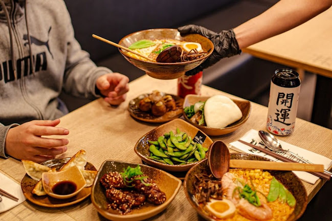 Momotoko Turku - Ravintola-ala