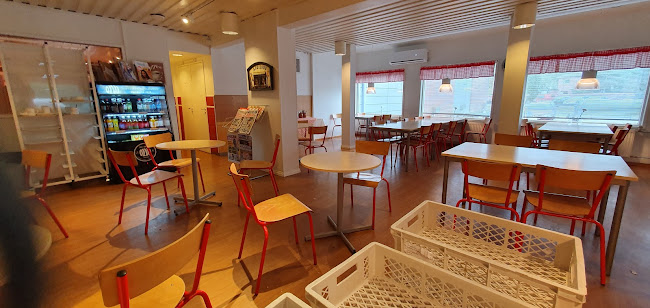 Comentarii opinii despre Leivon Leipomo Oy