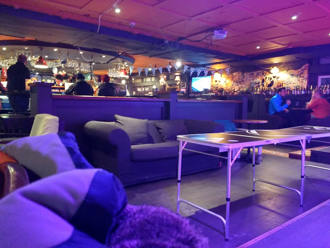 Comentarii opinii despre Bull Bar and Grill