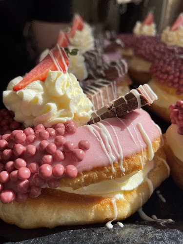 Comentarii opinii despre Konditoria Mari