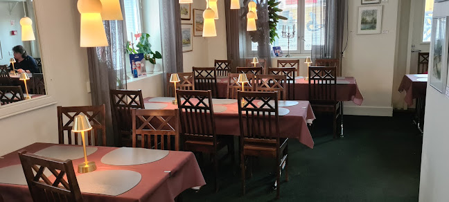 Restaurant Crazy Cat Open Times