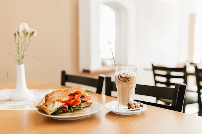 Opinii despre Kahvila Raatihuone în Hamina - Ravintola-ala