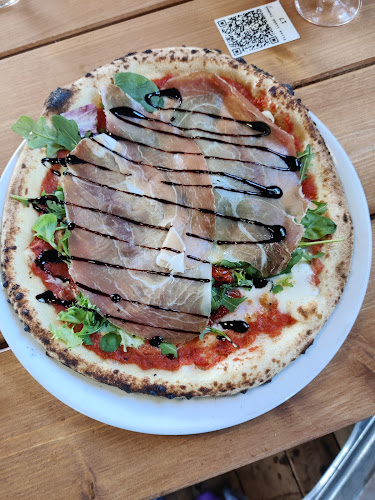 Opinii despre Zaké Pizzeria & Wine Bar în Turku - Ravintola-ala