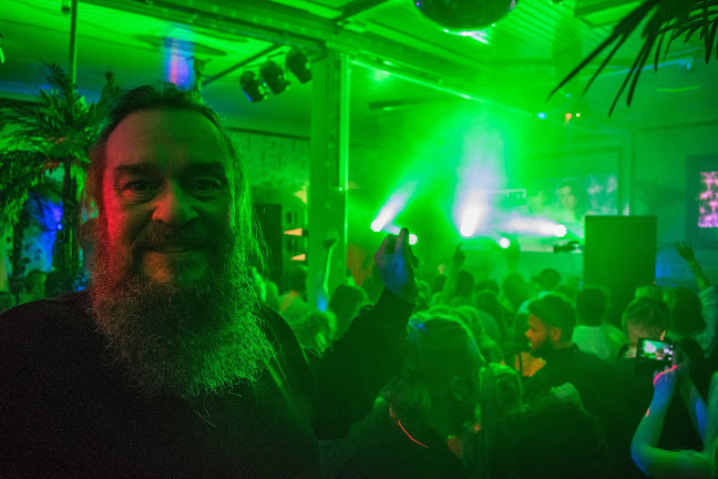 Comentarii opinii despre Club 18