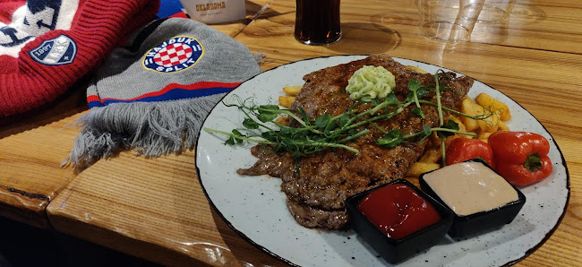 Opinii despre Ravintola Oklahoma în Vantaa - Ravintola-ala