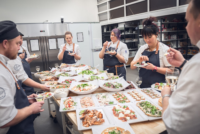 Opinii despre Pepper Catering - pitopalvelu - Helsinki în Helsinki - Ravintola-ala