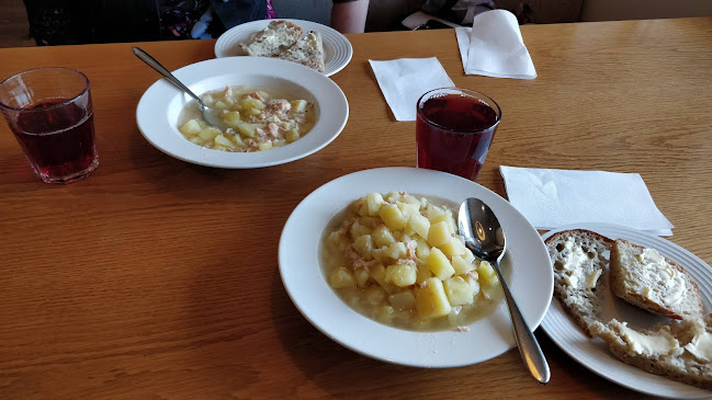 Ullan Pakari - Ravintola-ala