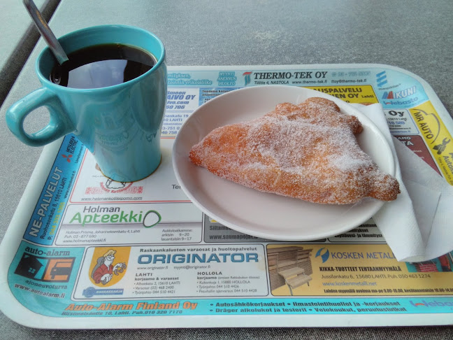 Opinii despre Helenan Kotileipomon Tori-Café în Lahti - Ravintola-ala