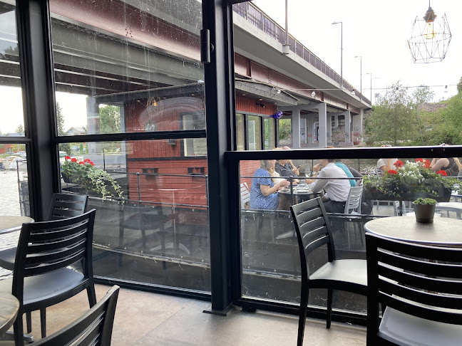 Comments and reviews of Porvoon Paahtimo Bar & Café