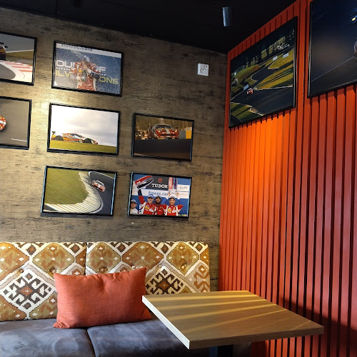 Comentarii opinii despre Bar&Grill Varikko