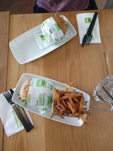 Comments and reviews of Friends & Brgrs Keskustori