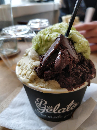 Lönnrotinkatu 34 Hietalahdenhalli/ravintola piilo, Lönnrotinkatu 34, 00180 Helsinki