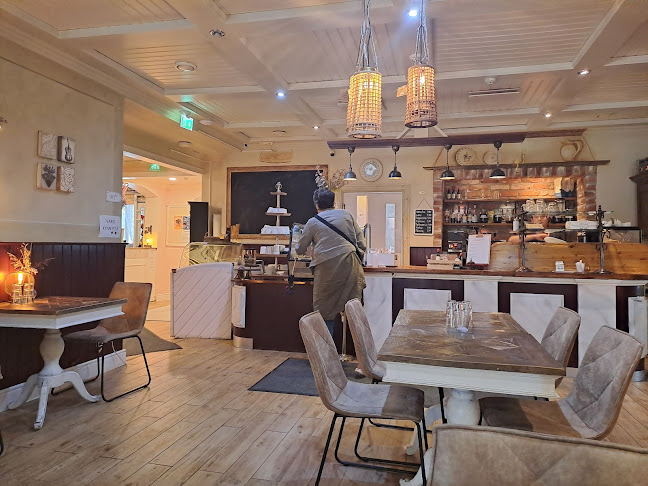 Vaihmalan Hovi - Ravintola-ala