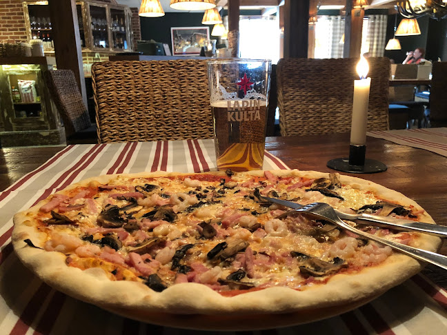 Comentarii opinii despre Classic Pizza Restaurant