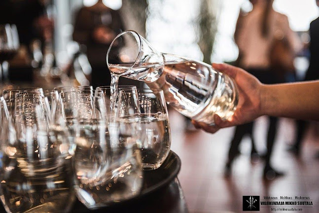 Opinii despre Café & Restaurant Vesilinna în Jyväskylä - Ravintola-ala