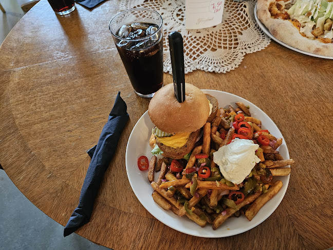 Comentarii opinii despre Tuba Food & Lounge