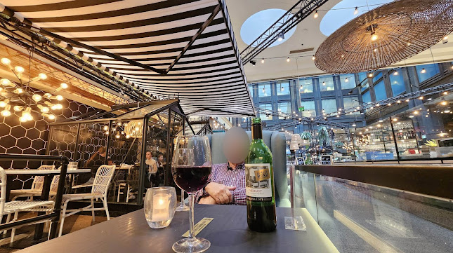 Keskuskatu 7, 00100 Helsinki