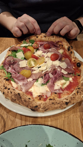 Napule Pizzeria Napoletana Open Times
