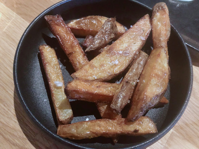 Bistro Holvi Phone number