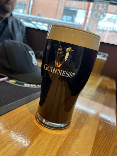 Rovaniemen Oluthuone - Ravintola-ala