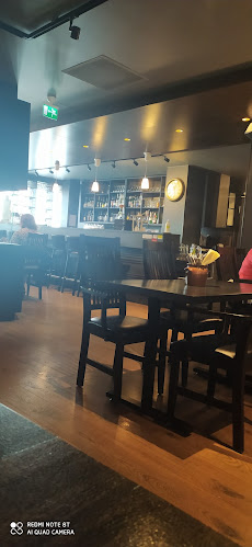 Comentarii opinii despre Oskarin Kellari