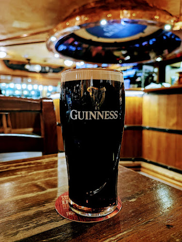 The Oak Barrel Irish Pub - Vantaa