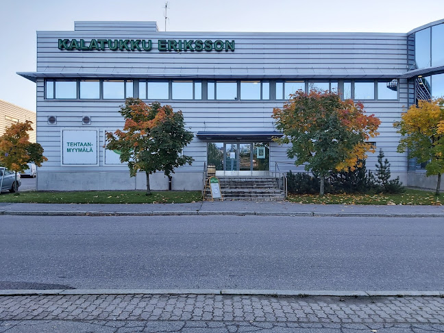 Kalatukku E. Eriksson Oy - tehtaanmyymälä