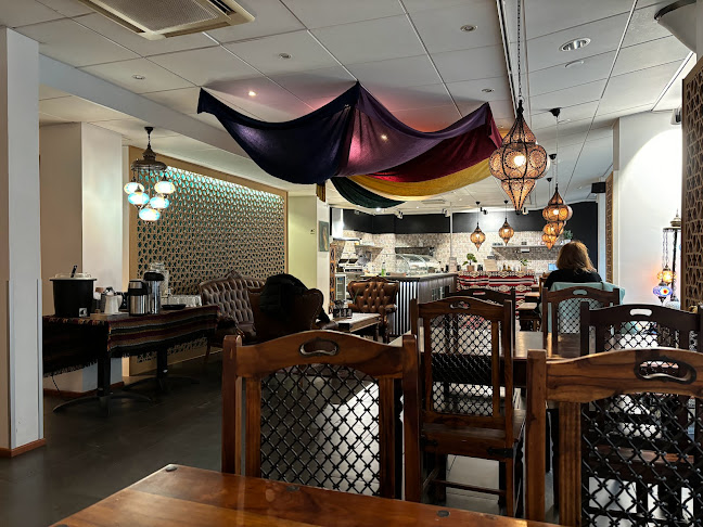 Comments and reviews of Zeytuun Kuninkaankatu