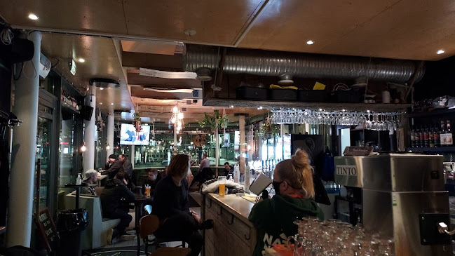 Comentarii opinii despre Littlepub