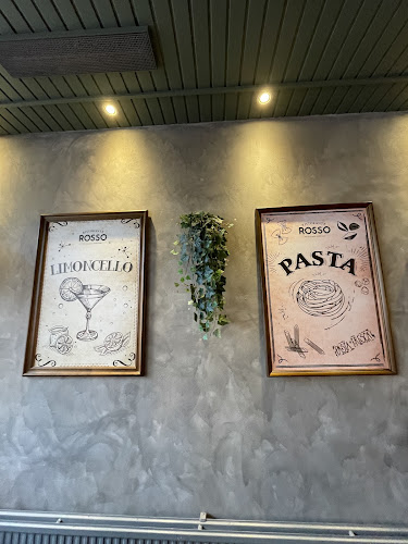 Comments and reviews of Rosso, Pori