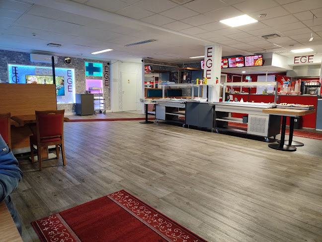 Victoria kebab pizzeria Open Times