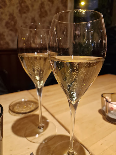 Ravintola Kuu - Ravintola-ala