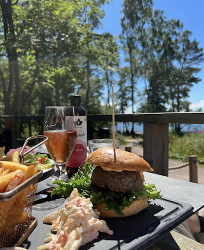Ravintola Paseo Cafe, Grill & Sauna - Helsinki