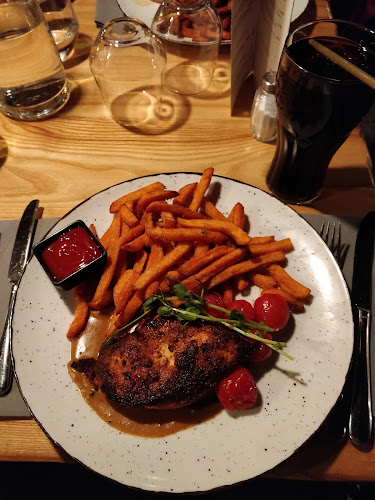 Opinii despre Ravintola Oklahoma în Vantaa - Ravintola-ala