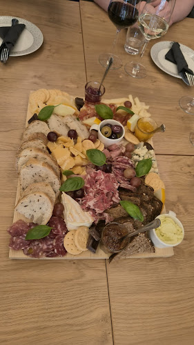 Terapija - Ravintola-ala