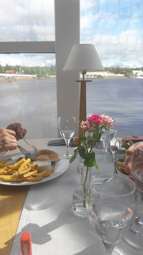 Jungman Restaurant Café Bar - Ravintola-ala