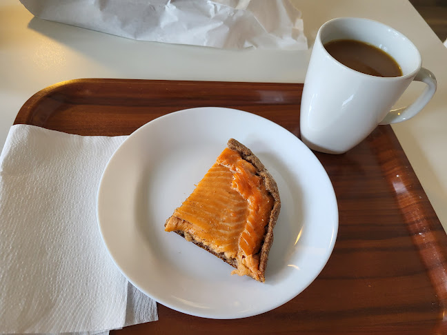 Leipomo-Konditoria Vilja Phone number