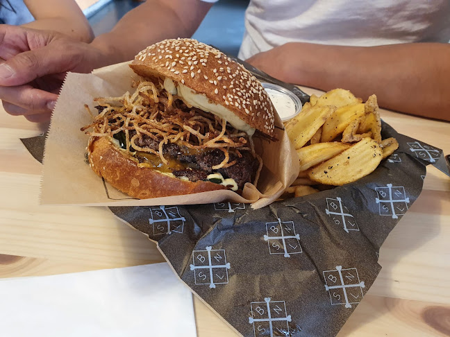 Comentarii opinii despre Boneless Ullanlinna