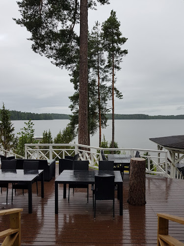 Villa Haikari Kesäolohuone - Tarkista aukioloajat www.villahaikari.fi! - Lohja
